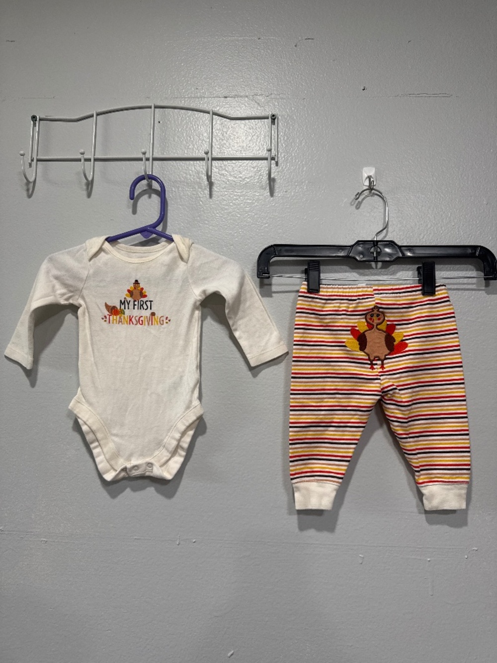Bundles baby place thanksgiving turkey bodysuit & pants set unisex baby 3-6